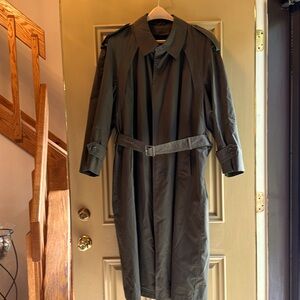 Men’s London Fog limits classic trenchcoat with removable wool liner size 44Reg